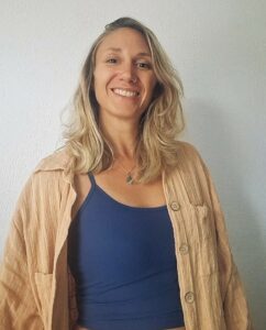 lucie-chargée-de-communication